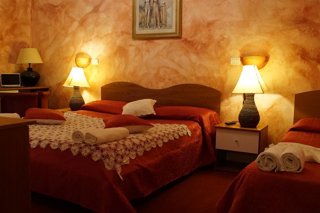 Hotel Buenos Aires Монтекатини Терме Екстериор снимка