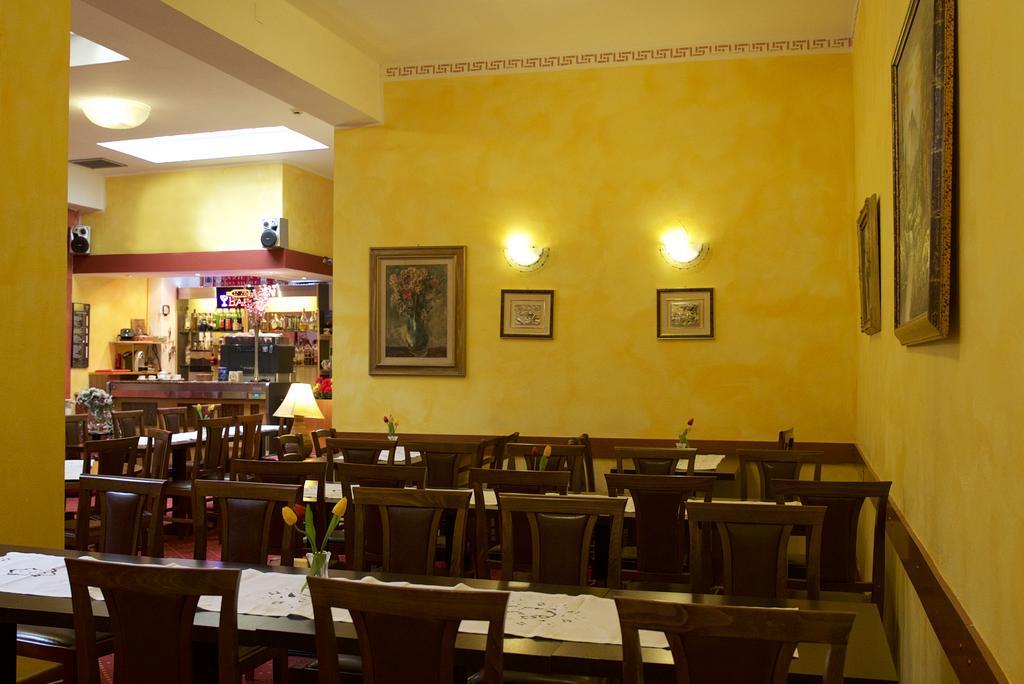Hotel Buenos Aires Монтекатини Терме Екстериор снимка