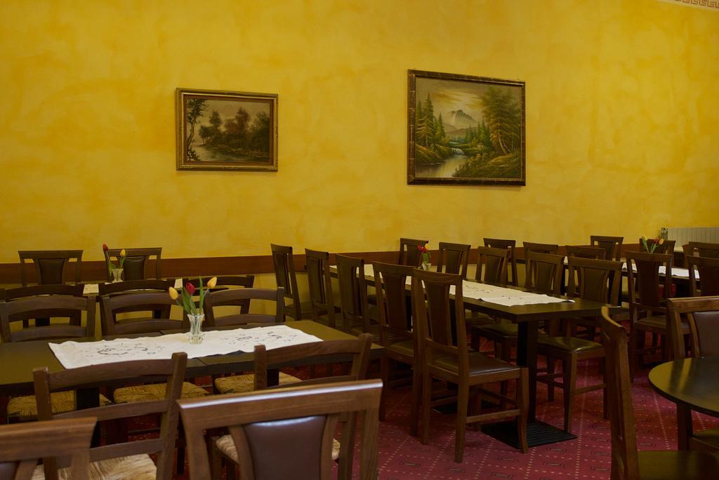 Hotel Buenos Aires Монтекатини Терме Екстериор снимка